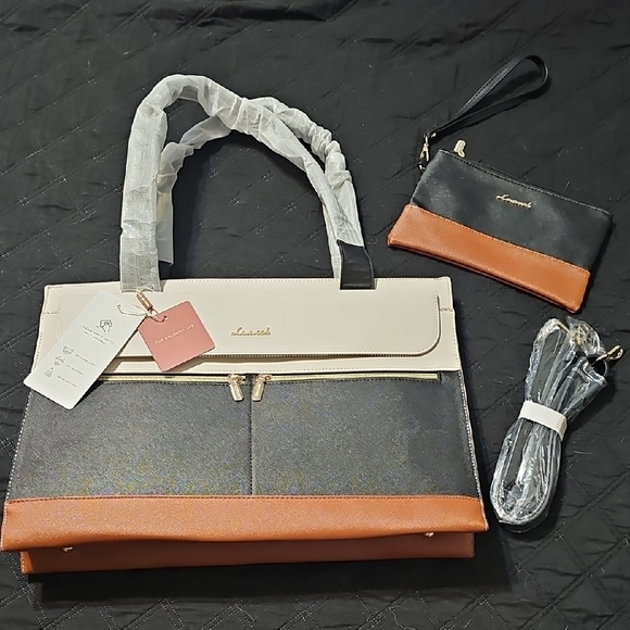 Handbags - Nwt Elegant Black and Tan Handbag Set